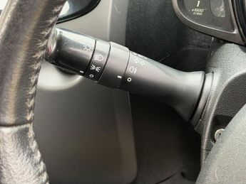 Toyota AYGO 1.0 VVT-i x-play x-shift Euro 6 5dr