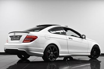 Mercedes-Benz C Class 2.1 C220 CDI AMG Sport Edition G-Tronic+ Euro 5 (s/s) 2dr
