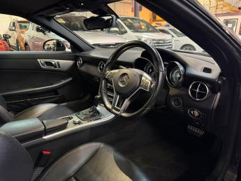 Mercedes-Benz SLK 1.8 SLK250 BlueEfficiency AMG Sport G-Tronic+ Euro 5 (s/s) 2dr