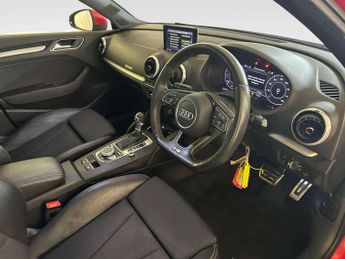 Audi A3 1.5 TFSI CoD 35 S line Sportback 5dr Petrol S Tronic Euro 6 (s/s