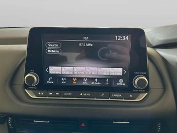 Nissan Qashqai 1.3 DIG-T MHEV Acenta Premium SUV 5dr Petrol Hybrid Manual Euro 