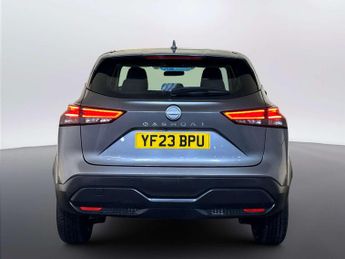 Nissan Qashqai 1.3 DIG-T MHEV Acenta Premium SUV 5dr Petrol Hybrid Manual Euro 