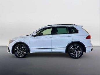 Volkswagen Tiguan 1.4 TSI 13kWh R-Line SUV 5dr Petrol Plug-in Hybrid DSG Euro 6 (s