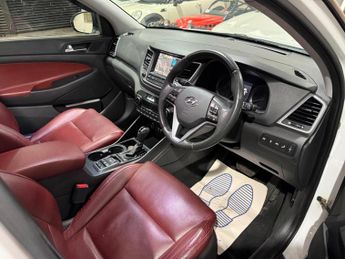 Hyundai TUCSON 2.0 CRDi Premium SE Auto 4WD Euro 6 5dr