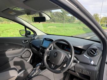Renault Zoe Q90 41kWh Dynamique Nav Auto 5dr (Quick Charge, Battery Lease)