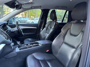 Volvo XC90 2.0 D5 PowerPulse Momentum Auto 4WD Euro 6 (s/s) 5dr