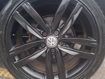 Volkswagen Golf 2.0 TDI BlueMotion Tech GT Edition DSG Euro 6 (s/s) 5dr
