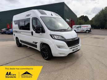 Peugeot Boxer 2.2 BlueHDi 335 Professional Premium + L2 H2 Euro 6 (s/s) 5dr