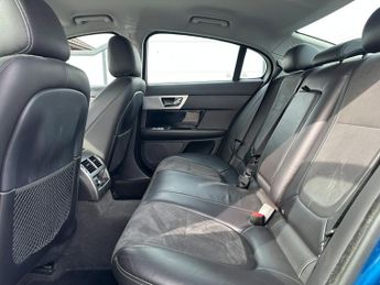 Jaguar XF 2.2d Sport Auto Euro 5 (s/s) 4dr
