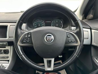 Jaguar XF 2.2d Sport Auto Euro 5 (s/s) 4dr