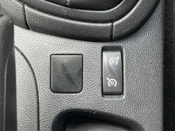 Renault Clio 1.5 dCi Play Euro 6 (s/s) 5dr