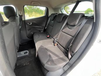 Renault Clio 1.5 dCi Play Euro 6 (s/s) 5dr