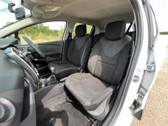 Renault Clio 1.5 dCi Play Euro 6 (s/s) 5dr
