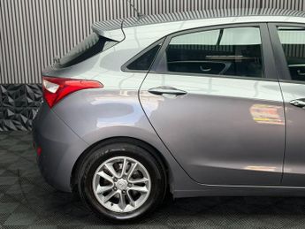 Hyundai i30 1.6 CRDi Active Auto Euro 5 5dr