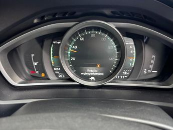 Volvo V40 Cross Country 1.5 T3 Nav Plus Auto Euro 6 (s/s) 5dr