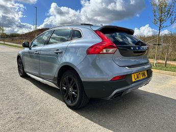Volvo V40 Cross Country 1.5 T3 Nav Plus Auto Euro 6 (s/s) 5dr
