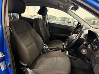 Hyundai i30 1.6 CRDi Comfort Euro 4 5dr