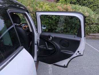 MINI Countryman 1.6 Cooper Euro 5 (s/s) 5dr