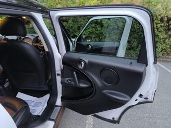 MINI Countryman 1.6 Cooper Euro 5 (s/s) 5dr