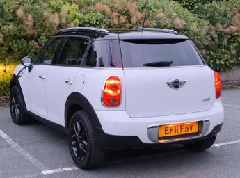 MINI Countryman 1.6 Cooper Euro 5 (s/s) 5dr