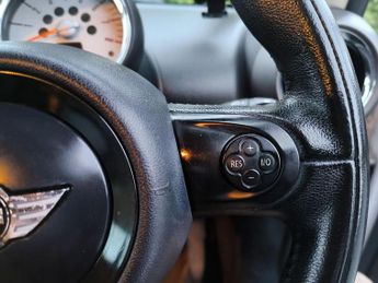 MINI Countryman 1.6 Cooper Euro 5 (s/s) 5dr