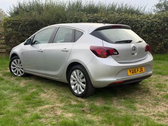 Vauxhall Astra 1.6i Elite Auto Euro 6 5dr