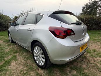 Vauxhall Astra 1.6i Elite Auto Euro 6 5dr