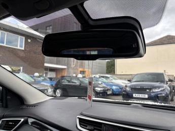 Nissan Qashqai 1.6 dCi Tekna XTRON 2WD Euro 5 (s/s) 5dr