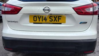 Nissan Qashqai 1.6 dCi Tekna XTRON 2WD Euro 5 (s/s) 5dr