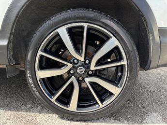 Nissan Qashqai 1.6 dCi Tekna XTRON 2WD Euro 5 (s/s) 5dr