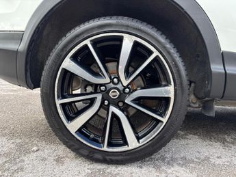 Nissan Qashqai 1.6 dCi Tekna XTRON 2WD Euro 5 (s/s) 5dr