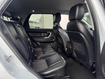 Land Rover Discovery Sport 2.0 TD4 SE Tech Auto 4WD Euro 6 (s/s) 5dr