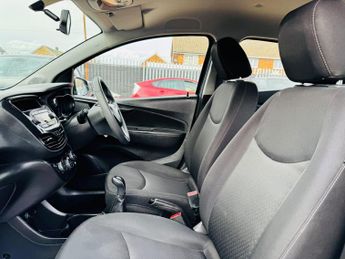 Vauxhall Viva 1.0i SE Euro 6 5dr (a/c)