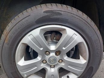 Vauxhall Antara 2.2 CDTi Diamond 2WD Euro 5 (s/s) 5dr
