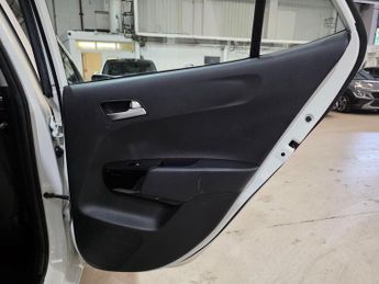 Kia Picanto 1.0 DPi 2 AMT Euro 6 (s/s) 5dr