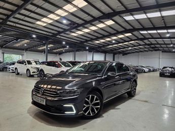 Volkswagen Passat 1.4 TSI 13kWh GTE DSG Euro 6 (s/s) 4dr