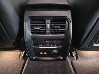 BMW 3 Series 2.0 330e 12kWh SE Pro Auto Euro 6 (s/s) 4dr