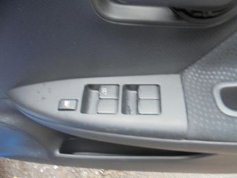 Nissan Note 1.6 16V Tekna Auto Euro 4 5dr