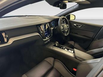 Volvo V60 2.0 B3 MHEV Plus DCT Auto Euro 6 (s/s) 5dr