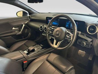Mercedes-Benz A Class 2.0 A180d Sport Edition (Executive) Saloon 4dr Diesel 8G-DCT Eur