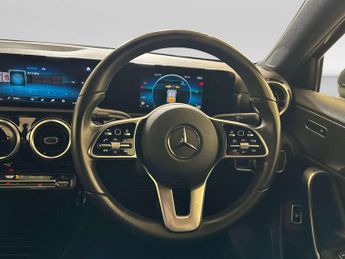 Mercedes-Benz A Class 2.0 A180d Sport Edition (Executive) Saloon 4dr Diesel 8G-DCT Eur