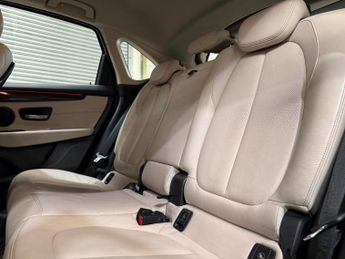 BMW 2 Series Active Tourer 2.0 218d Luxury Auto Euro 6 (s/s) 5dr