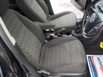 Vauxhall Mokka 1.6i Exclusiv 2WD Euro 6 (s/s) 5dr