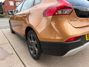 Volvo V40 Cross Country 1.6 D2 Lux Powershift Euro 5 (s/s) 5dr