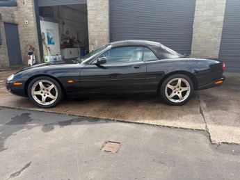 Jaguar XK8 4.0 2dr