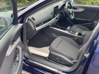 Audi A4 2.0 TFSI 45 S line S Tronic quattro Euro 6 (s/s) 4dr