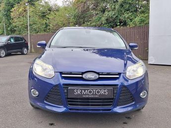Ford Focus 1.0T EcoBoost Titanium X Euro 5 (s/s) 5dr