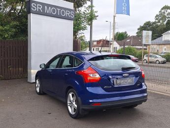 Ford Focus 1.0T EcoBoost Titanium X Euro 5 (s/s) 5dr