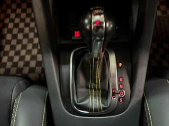 Volkswagen Golf 2.0 TFSI GTI Pirelli Hatchback 5dr Petrol DSG (188 g/km, 227 bhp
