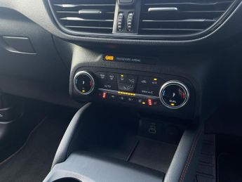 Ford Kuga ST-LINE X PHEV CVT